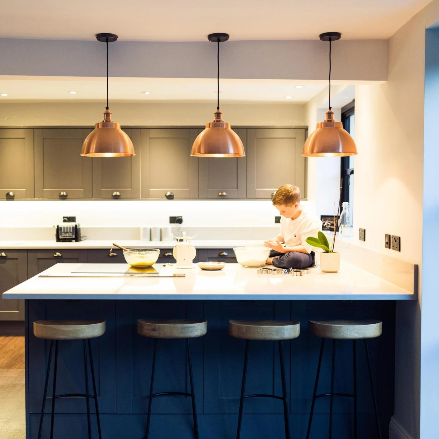 Brooklyn Dome Pendant - 13 Inch - Copper 8 Brooklyn Dome Pendant - 13 Inch - Copper - Image 6