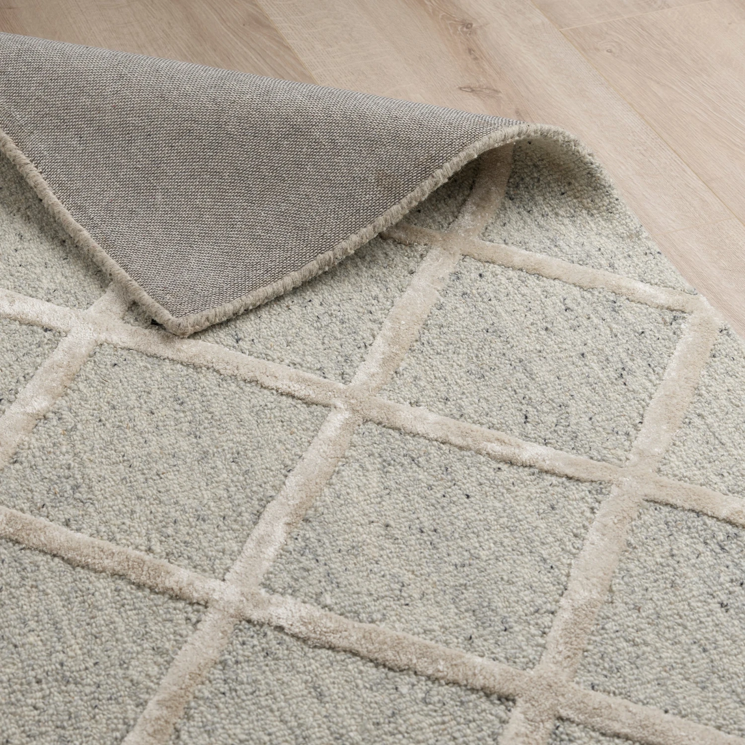 Ratho Hand Tufted Wool Rug - Grey & Cream 3 Ratho Hand Tufted Wool Rug - Grey & Cream